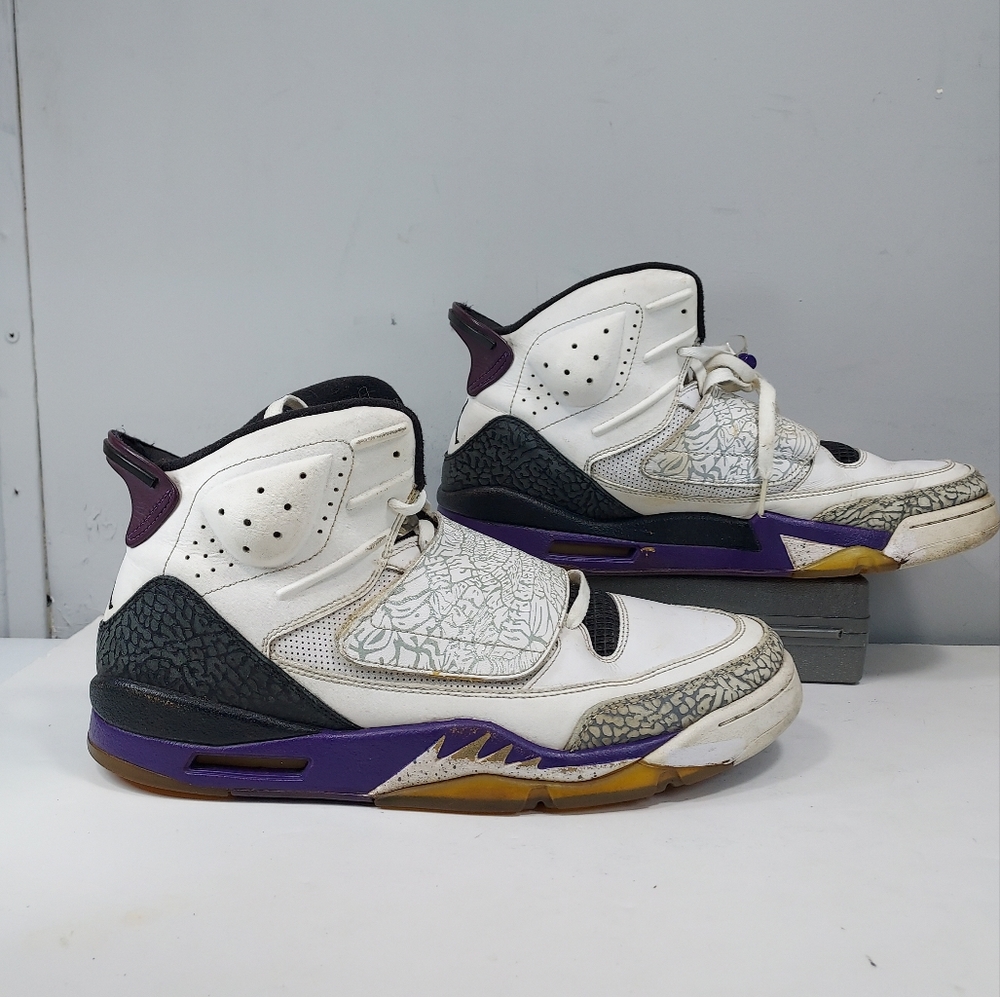 Size 13 - Jordan Son of Mars Club Purple 2011